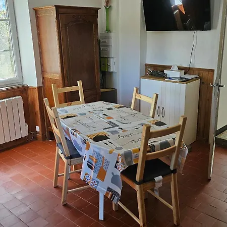 Prázdninový dům Maison T2 Meuble A La Campagne Saint-Maurice-le-Girard