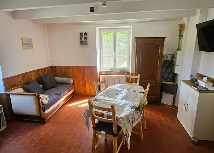 בית נופש Maison T2 Meuble A La Campagne