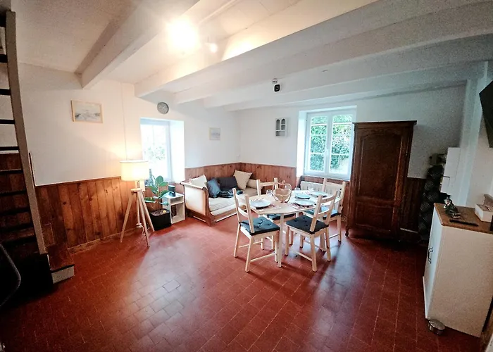 Hébergement de vacances Maison T2 Meublé à La Campagne